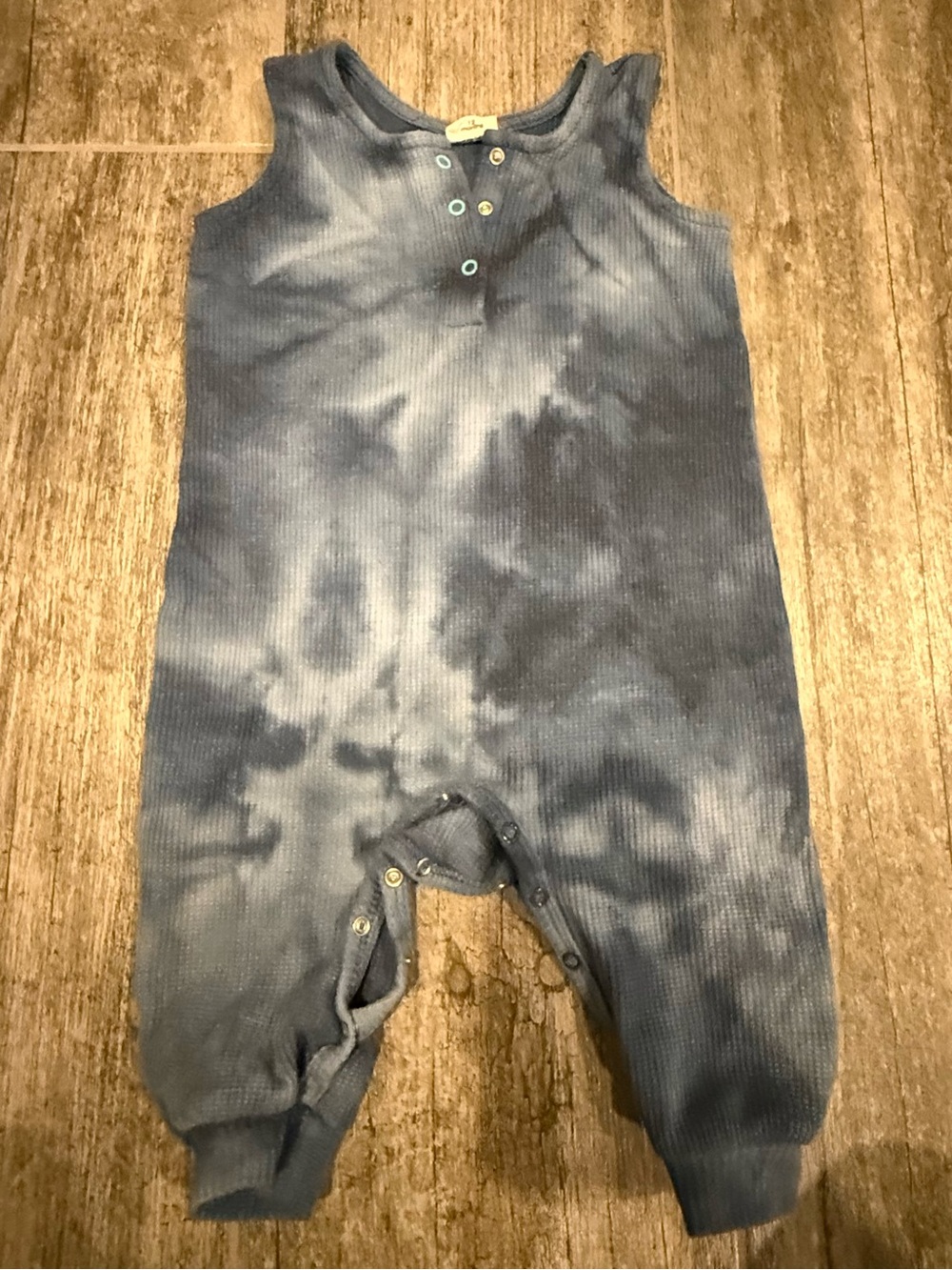 Egg New York Blue Tie-Dye Sleeveless One-Piece Romper - 12 months